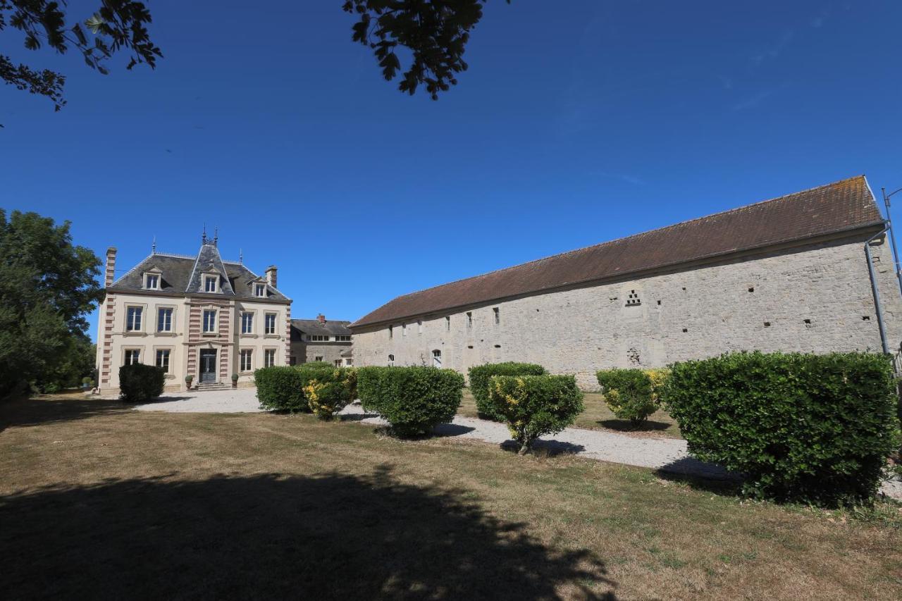 Le Bourg Bed & Breakfast Asnieres-en-Bessin Dış mekan fotoğraf