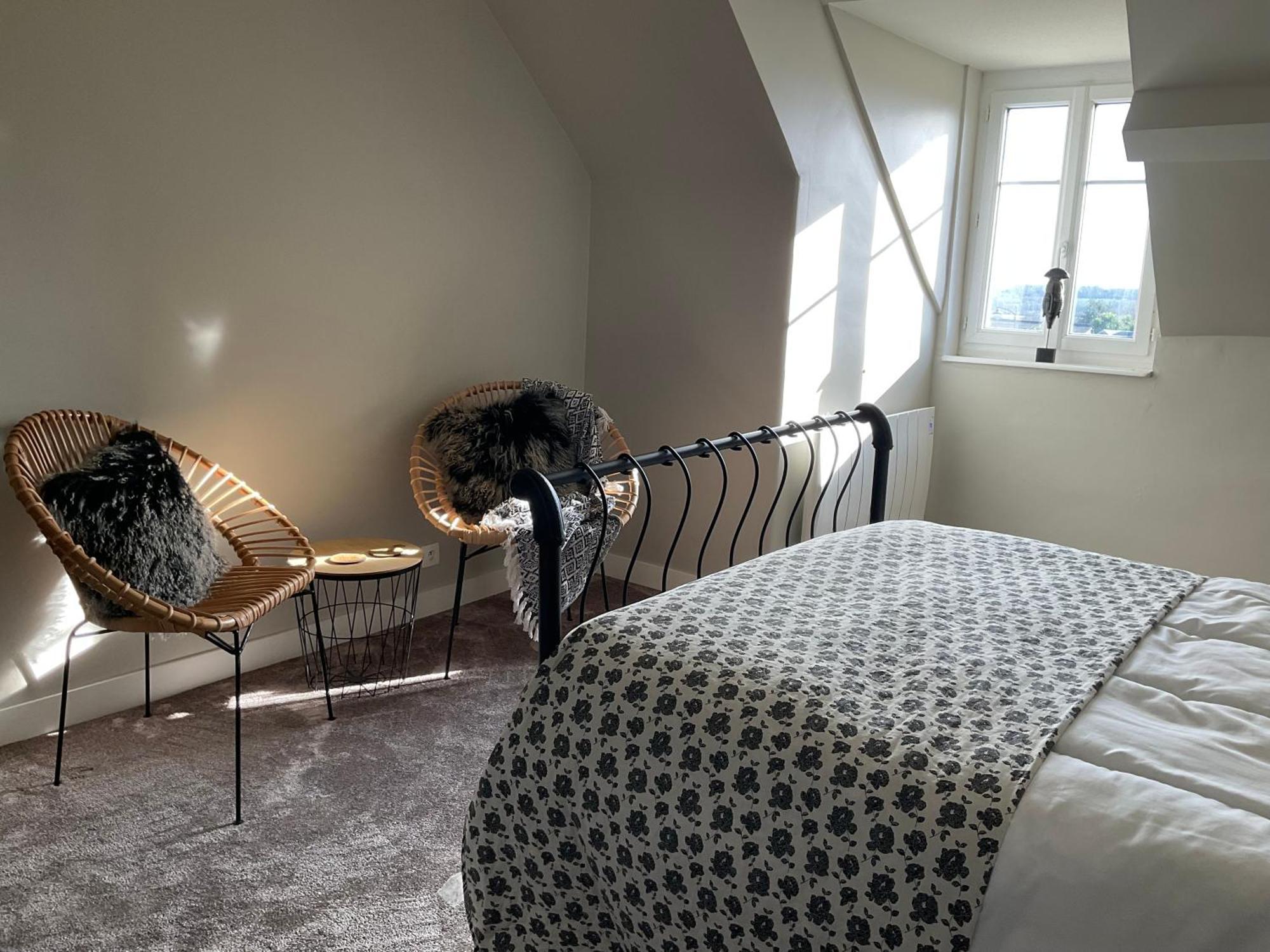 Le Bourg Bed & Breakfast Asnieres-en-Bessin Dış mekan fotoğraf